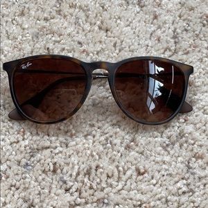 Erika Ray Bans